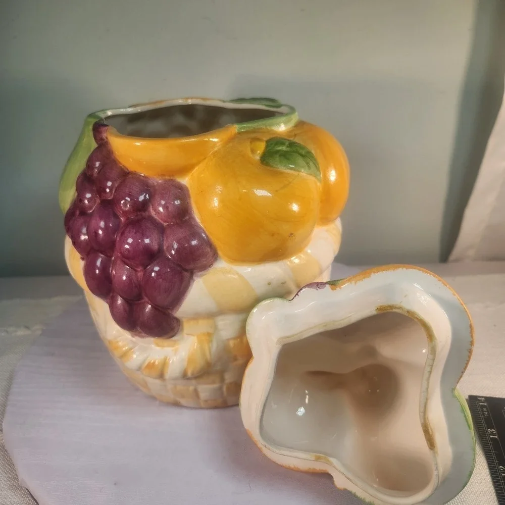Vintage Cookie Jar Fruit In A Basket 10